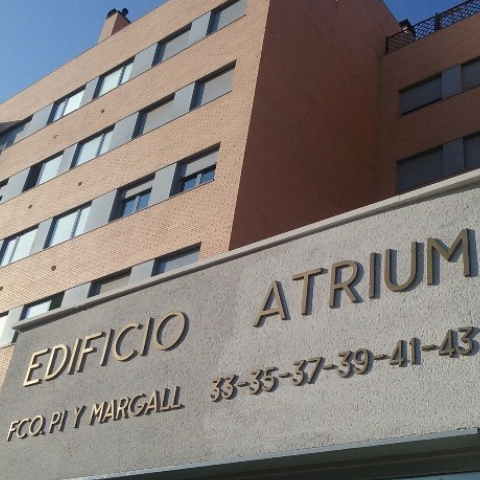 MOSSAICO-Sobre-mi-04 Imagen de fachada de una facultad de CC. Económicas y Empresariales